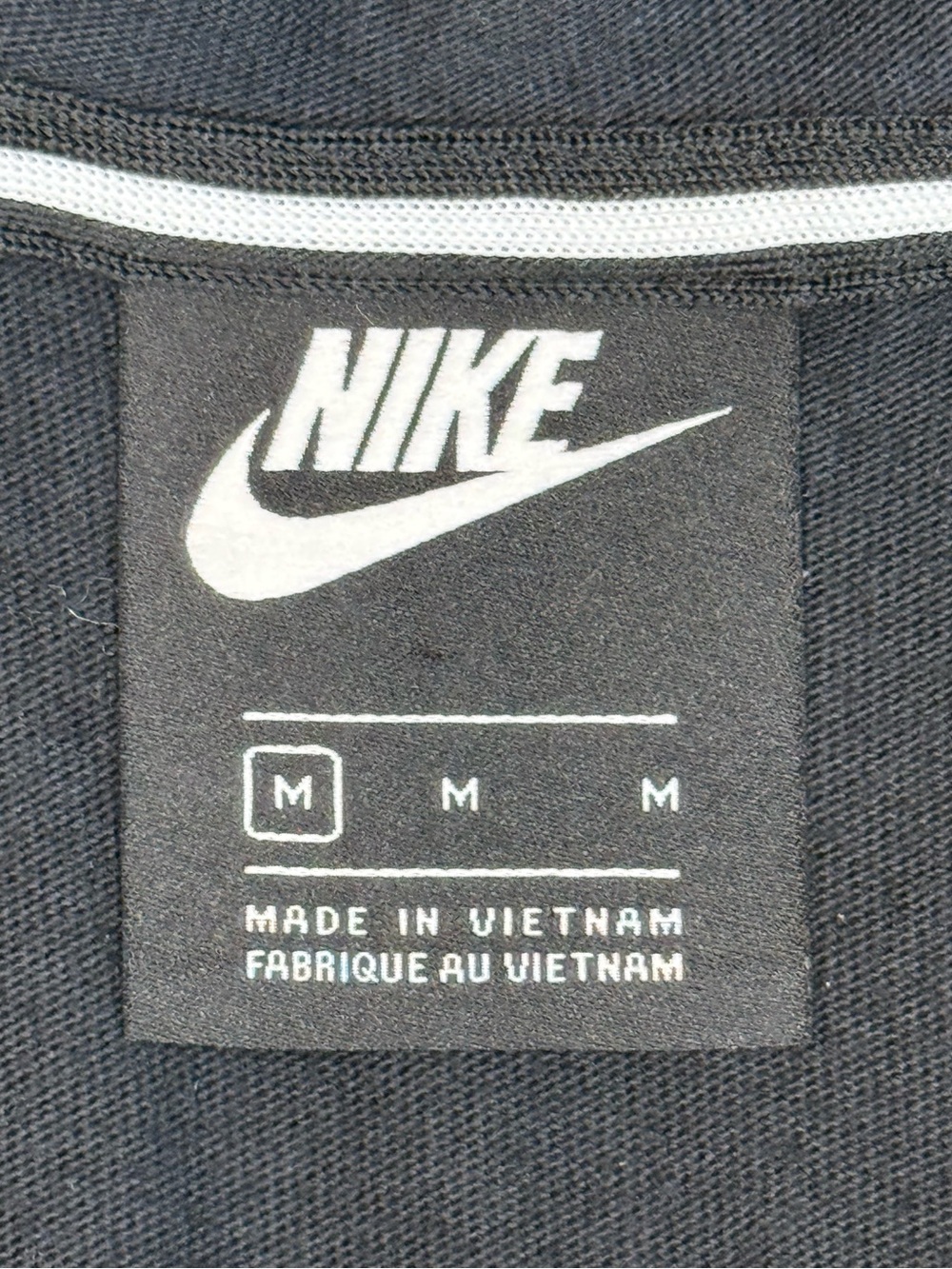 Nike Women’s Black Cropped Full Zip Hoodie size M - Picture 3 of 4